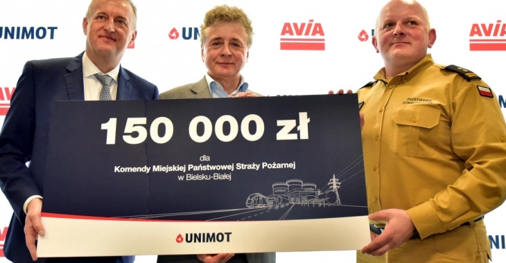 UNIMOT wspiera Państwową Straż Pożarną w Bielsku-Białej