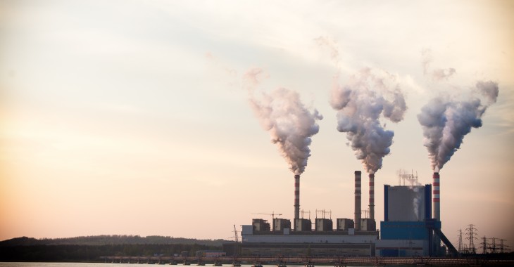 Ustawa o jakości paliw ograniczy smog i napływ niesortowanego węgla do Polski