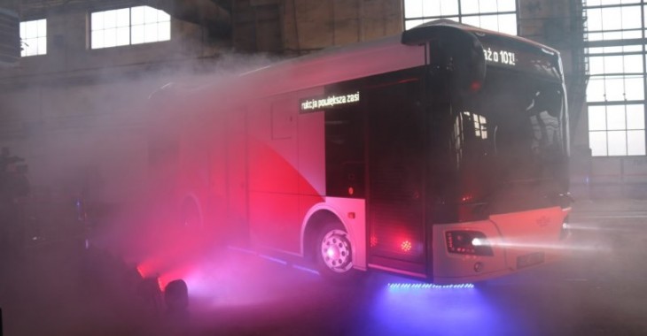 RAFAKO: Premiera pierwszego polskiego zeroemisyjnego autobusu