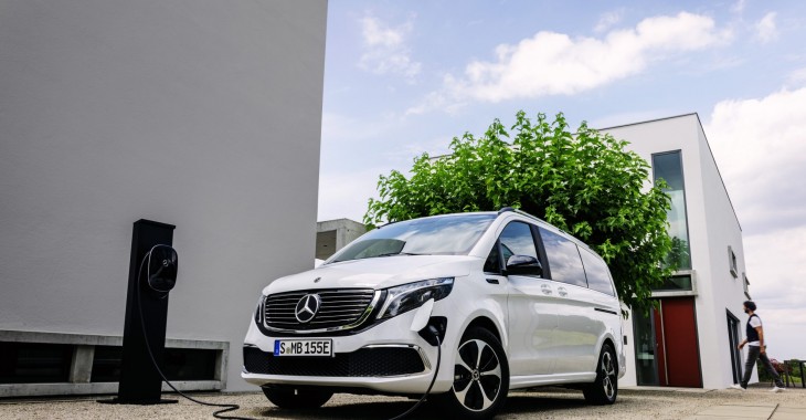 Mercedes zaprezentował odmianę seryjną elektrycznego vana EQV